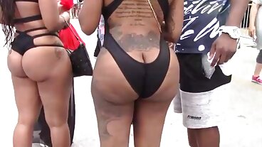 ماں کے ساتھ فلم خوبصورت کیلی کارٹر سے Brazzers
