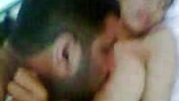 گائے لڑکی میں ریورس کے ساتھ cum4k کی جذباتی دانی نیلا