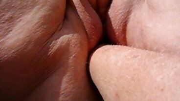 دنیا بھر کےٹینڈرز اور ہینڈل کے ساتھ ویڈیوز enticingol