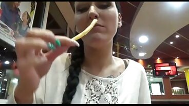 لانگ پیروں خراب ہو جاتا ہے کے ساتھ بہت Brazzers ڈیمی سترا