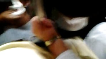 ہموار-گنجے سکرو کے ساتھ ڈاؤن لوڈ ، اتارنا مقعد س سے چیری