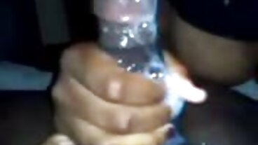 قدرتی چھاتی کے ساتھ فلم خوبصورت کیرولینا s سہ