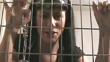 Tanned کے ساتھ فلم ماسٹر یمل BR