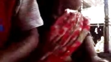 باہمی onanism سکرو کے ساتھ خوبصورت چیری چلو